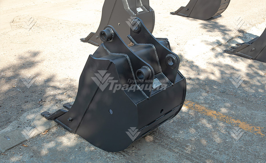 Ковш для экскаваторов-погрузчиков GP-07-610-0,18 для TEREX 860 картинка 639000